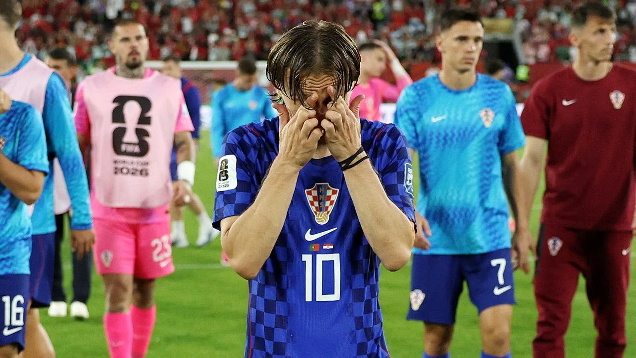 Martínez says there was no ‘lucky call’ after record four goals ruled out in Portugal win